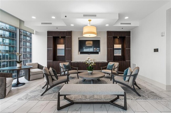 Building Photo - 1065 Peachtree St NE