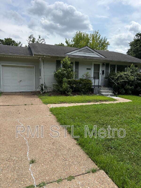 Building Photo - 1246 Darr Dr