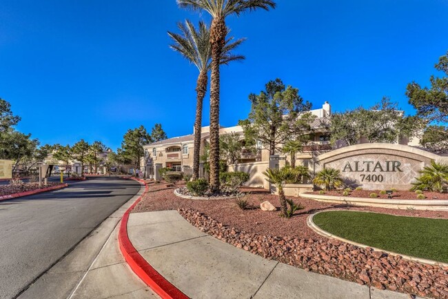 Building Photo - Nice 1 Bedroom Condo in Gated Southwest Co...