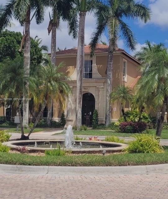 Building Photo - 8000 N Nob Hill Rd