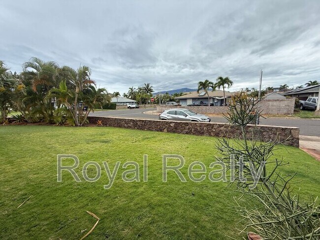 Building Photo - 128 Hoopili Akau St