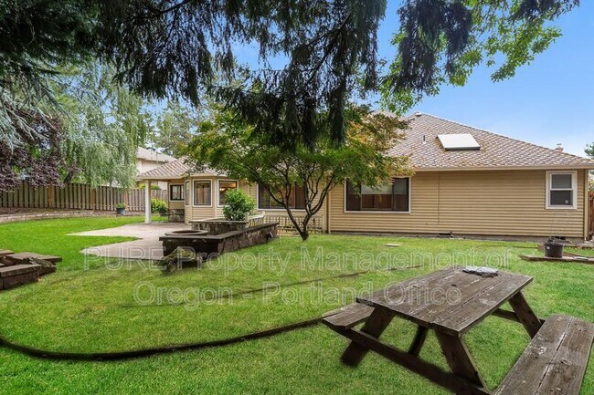 Building Photo - 13978 Westcott Ct
