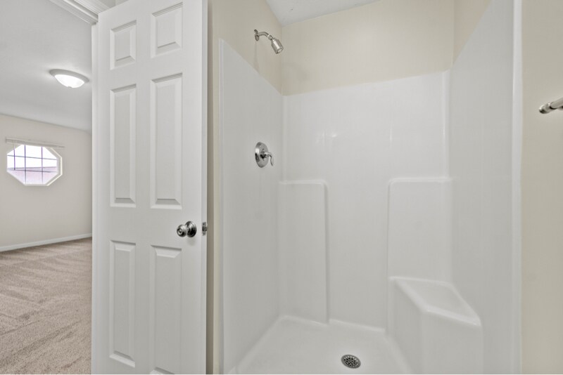 Building Photo - 75 Nicholas Dr