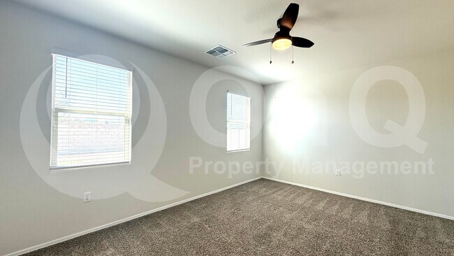 Building Photo - 30827 W Flower St