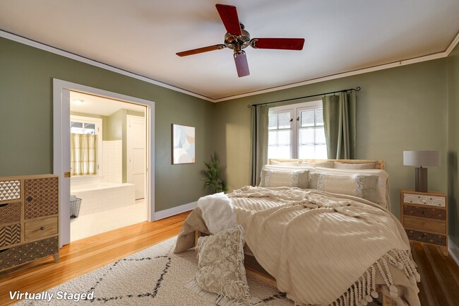 Building Photo - 126 Mahrt Ave