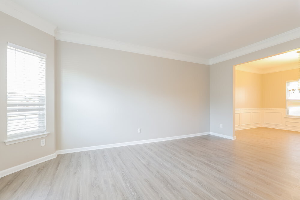 Building Photo - 675 Moonlight Way