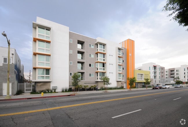 Building Photo - Las Alturas Apartments