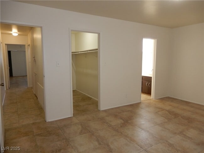 Building Photo - 1554 Silver Mesa Way
