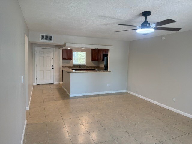 Building Photo - 14413 Americana Cir