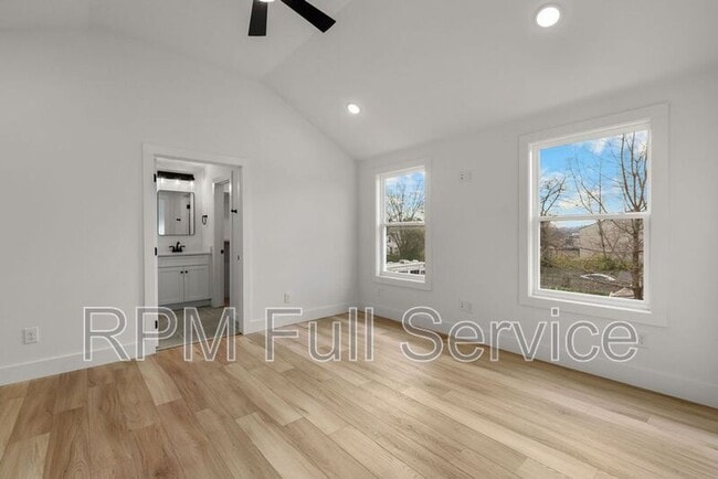 Building Photo - 1715 Heiman St