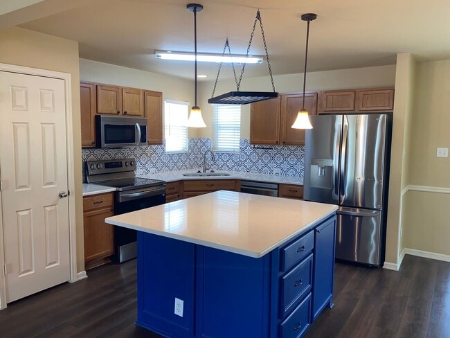 Building Photo - 7707 Bridgepointe Dr