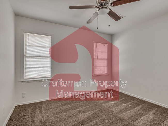 Building Photo - 2017 Downing St