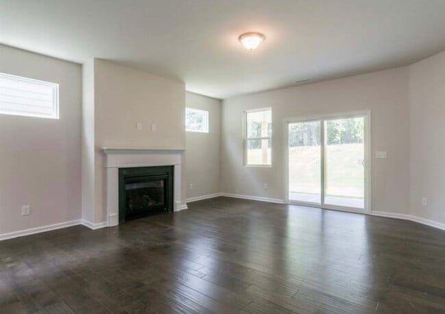 Building Photo - 2230 Gregor Overlook Ln