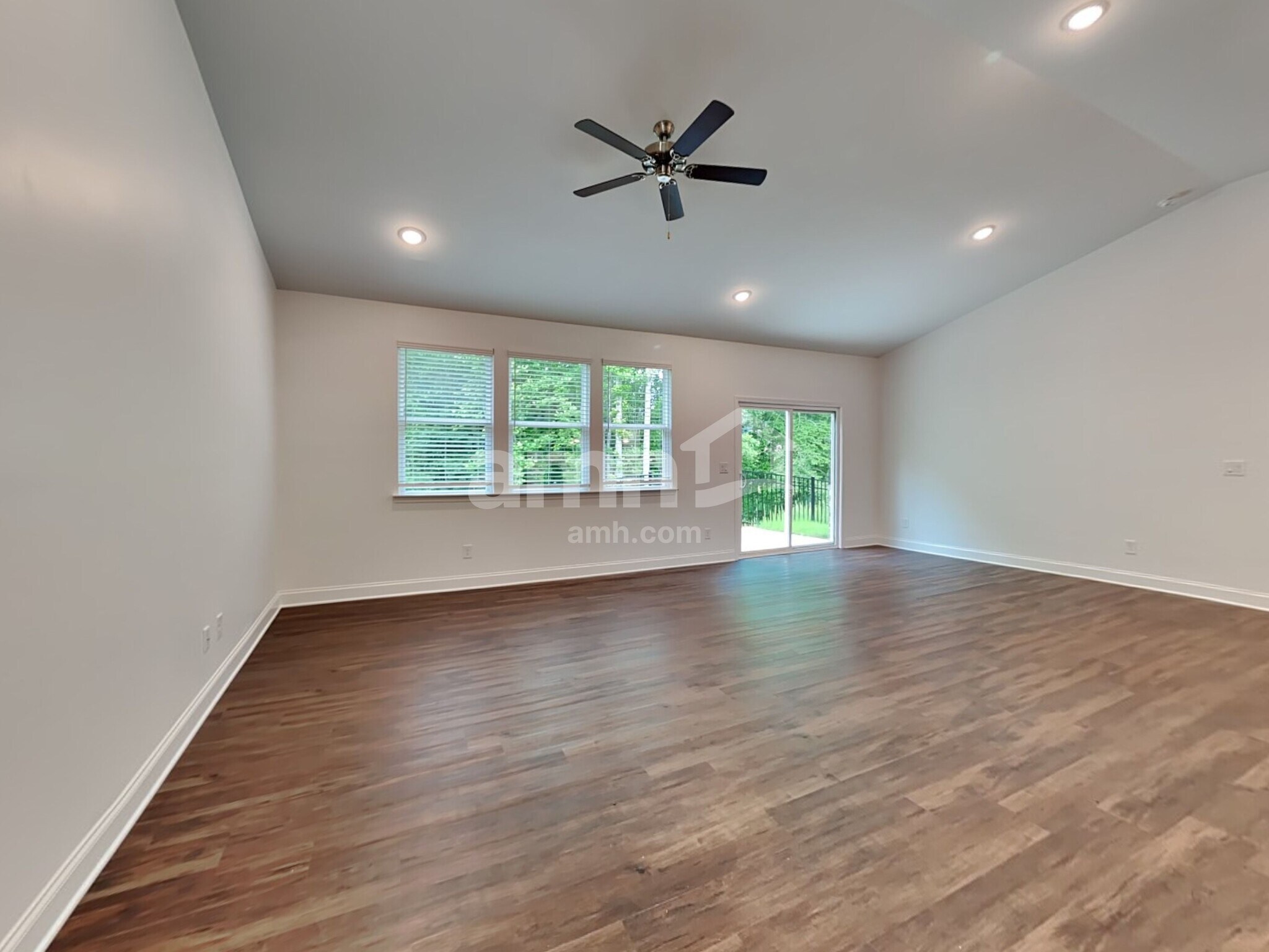 Building Photo - 5327 Pebble Bridge Way