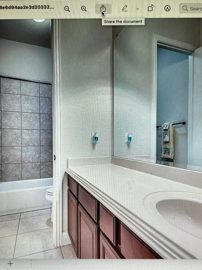 Building Photo - 3636 Treetop Dr
