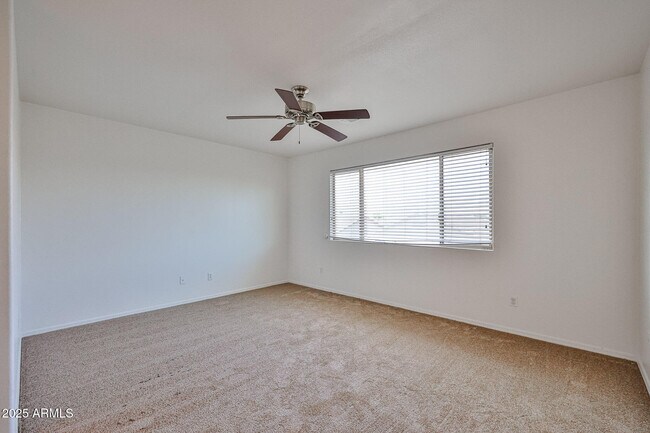 Building Photo - 14584 W Watson Ln