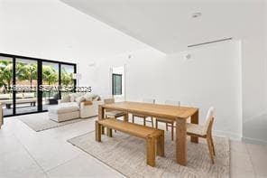 Building Photo - 9901 W Bay Harbor Dr