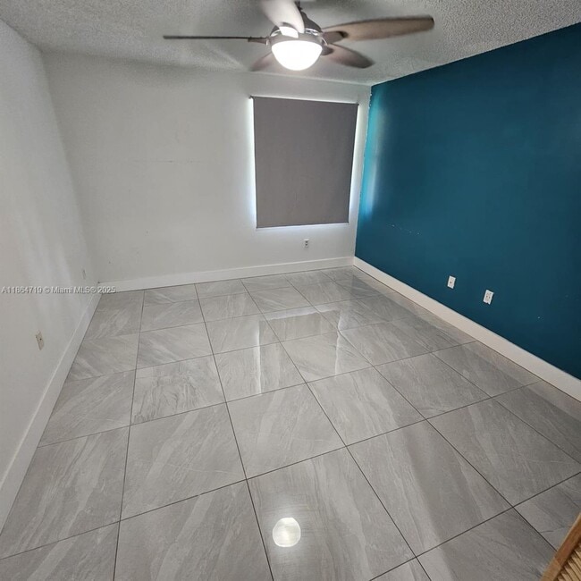 Building Photo - 4651 NW 97th Ct