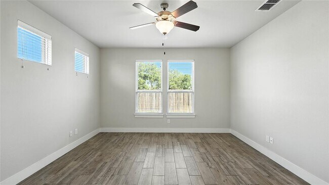 Building Photo - 719 Gristmill Dr