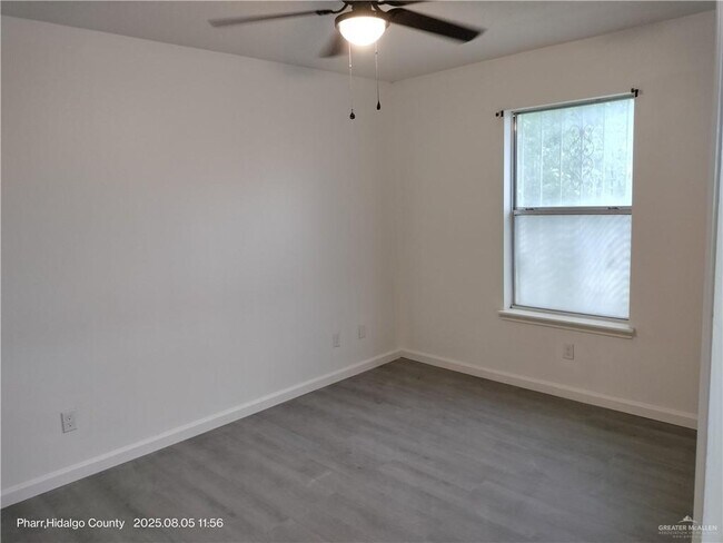 Building Photo - 1203 E Valle Vista Ave