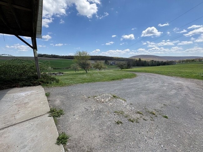 Building Photo - 138 Kerr Rd