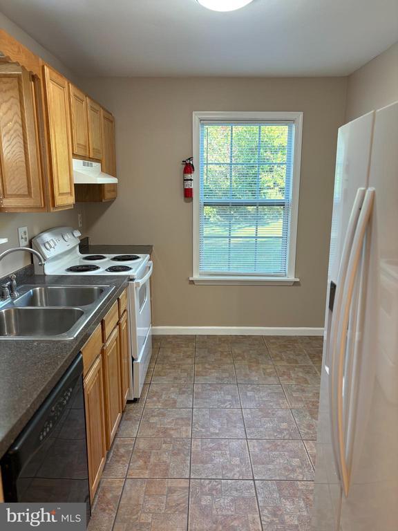 Building Photo - 221 Highland Blvd