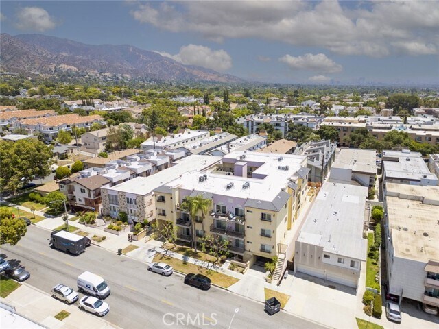 Building Photo - 626 E Orange Grove Ave