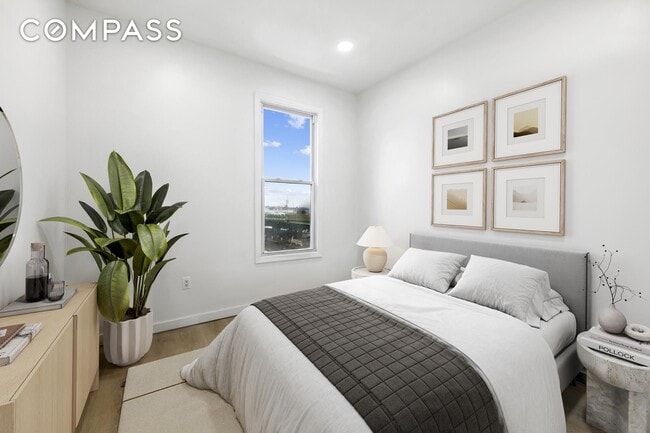 Building Photo - 131 20th St