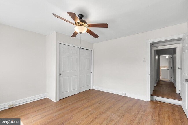 Building Photo - 345 W Mt Pleasant Ave