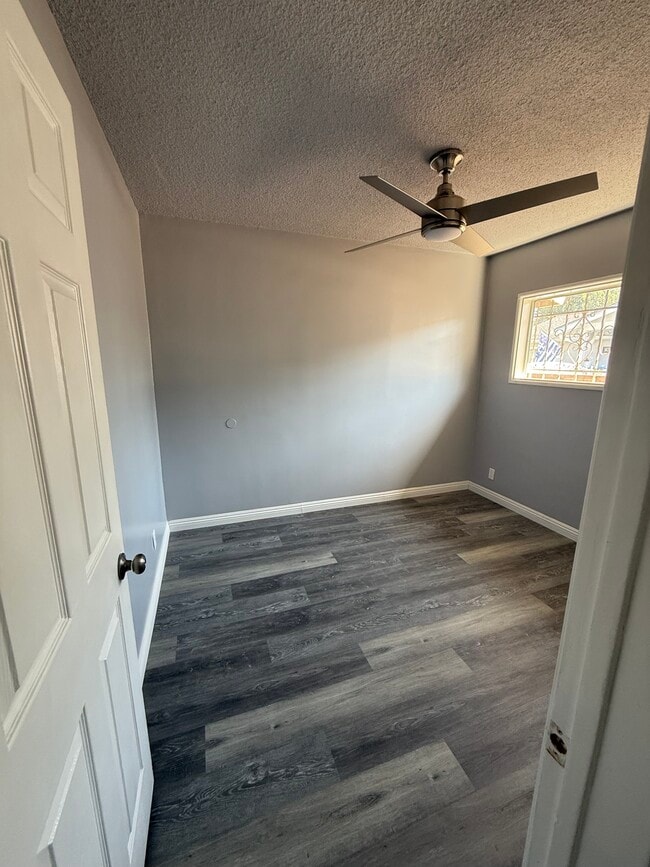 Building Photo - 6833 Severn Dr