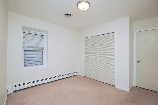 Building Photo - 175 Trenton St