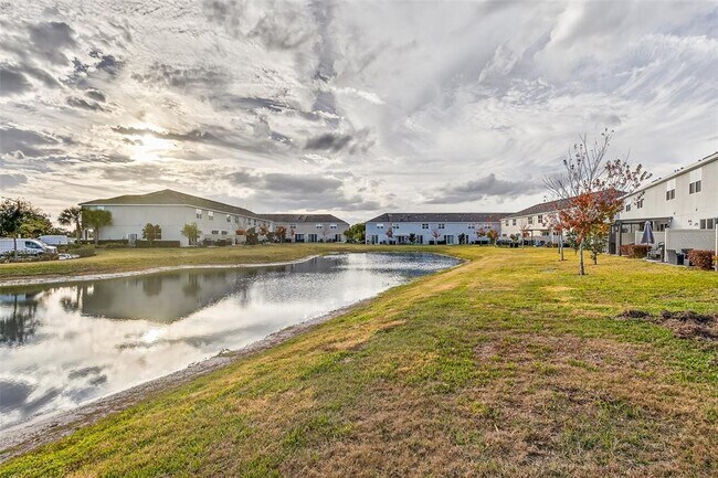 Building Photo - 2126 Crystal Bell St