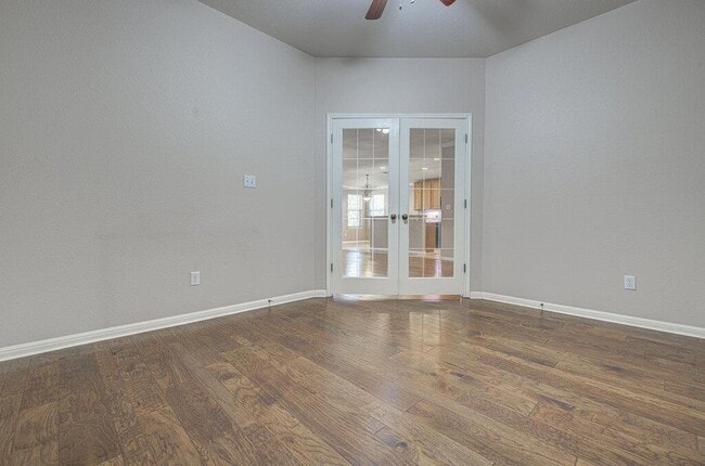 Building Photo - 2008 Creek Ledge Pl