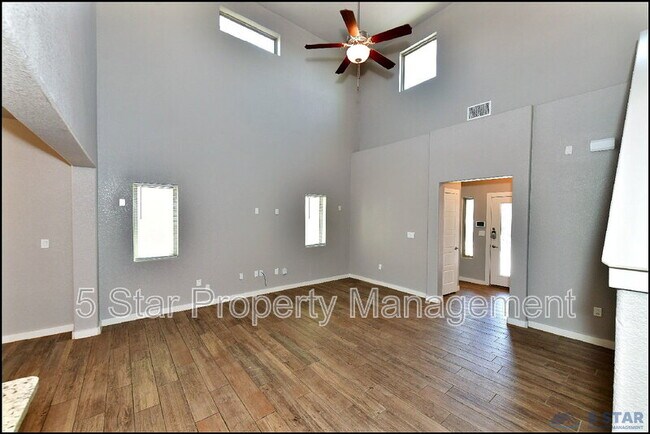Building Photo - 14925 Willie Worsley Ave