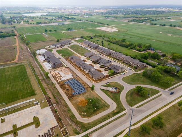 Building Photo - 3301 Solana Cir