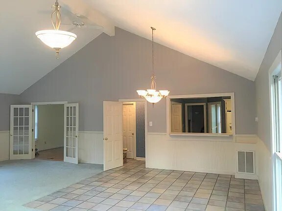 Building Photo - 242 Torrington Rd