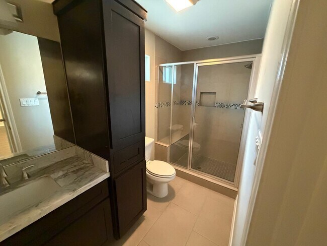 Building Photo - 7917 Elka Lp