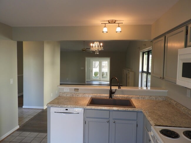 Building Photo - 1146 Mill Park Dr