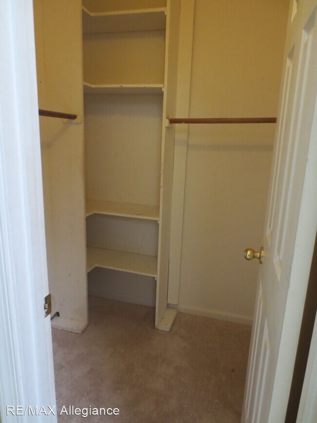 Building Photo - 1 br, 1.5 bath House - 1531 PENROSE ARCH