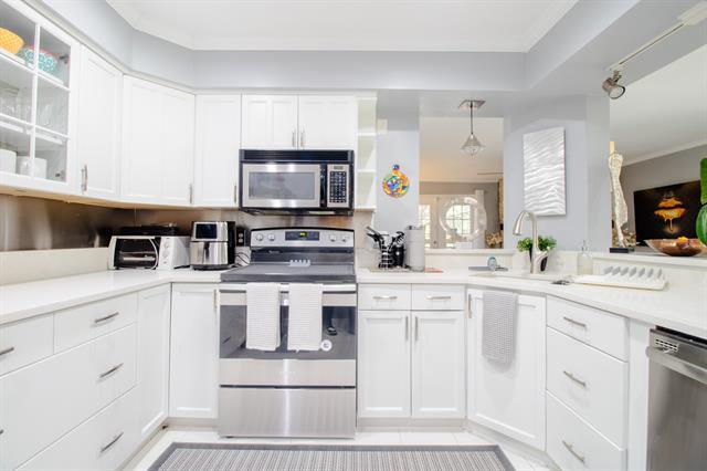 Building Photo - 5200 Martel Ave