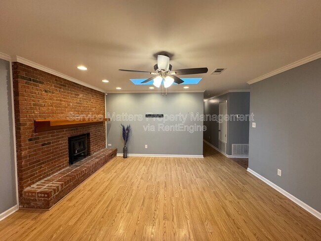 Building Photo - 8140 Tabaid Ln