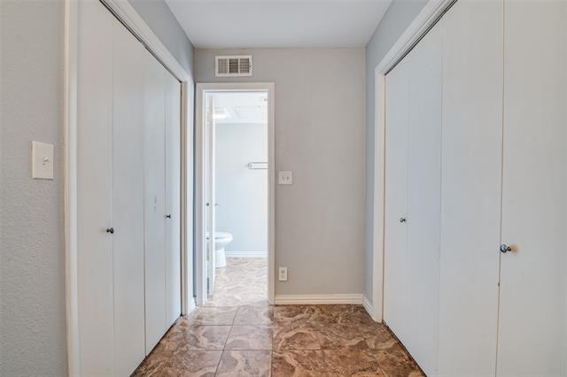 Building Photo - 438 Yacht Club Dr