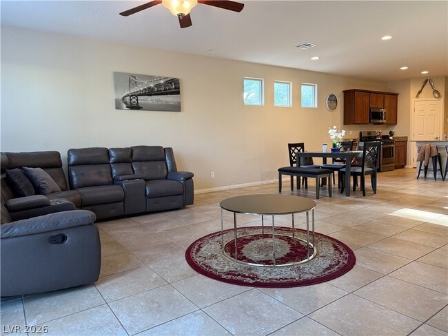 Building Photo - 3548 E Tompkins Ave