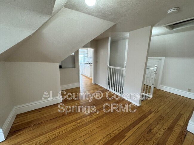 Building Photo - 815 N Nevada Ave