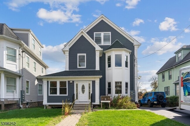 Primary Photo - 57 Elm St