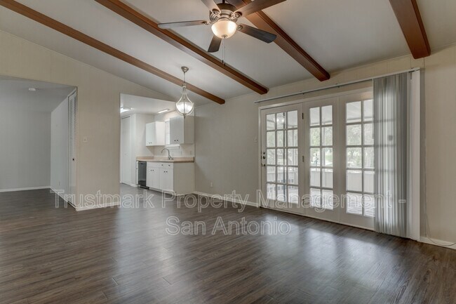 Building Photo - 847 Boulder Dr