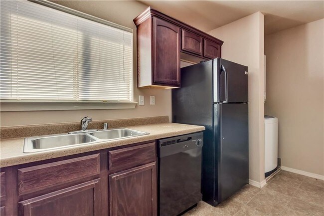 Building Photo - 14302 Gil Reyes Dr
