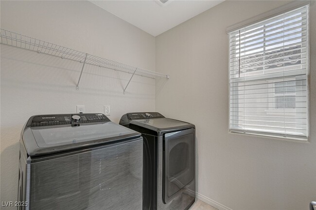 Building Photo - 2986 Gallarate Dr