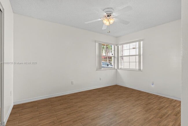 Building Photo - 11221 SW 149th Pl