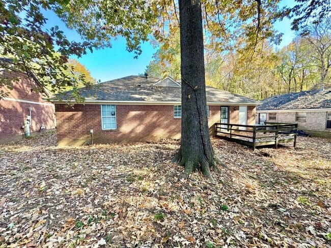 Building Photo - 4015 Hofburg St